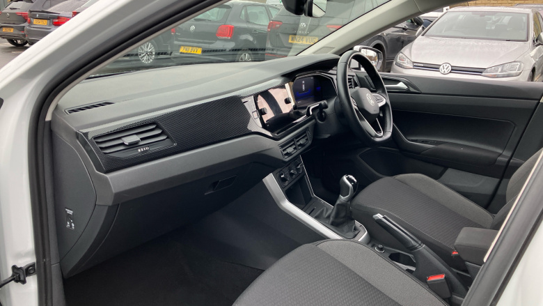 Volkswagen Polo 1.0 Life 5dr Petrol Hatchback